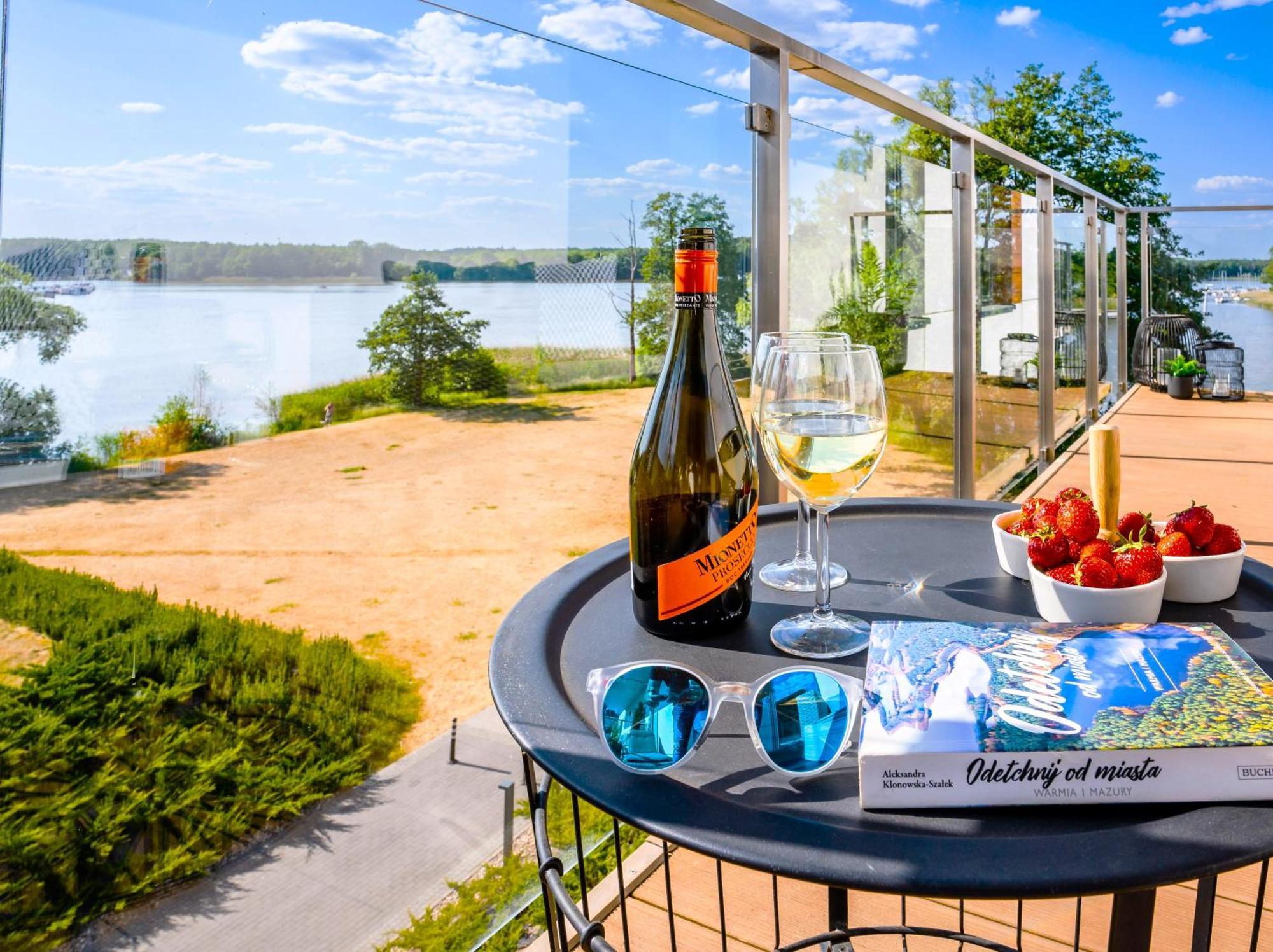 Perfect View - Najlepszy Widok W Ilawie Plus Garaz Podziemny, Winda, Netflix อิวาวา ภายนอก รูปภาพ
